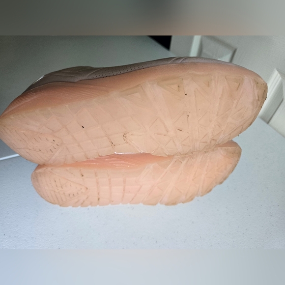 Skechers Girls Pink Sneakers Size 3.5 - Picture 8 of 11